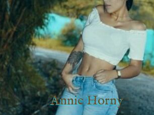 Annie_Horny