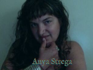 Anya_Strega