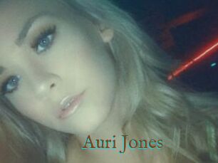 Auri_Jones