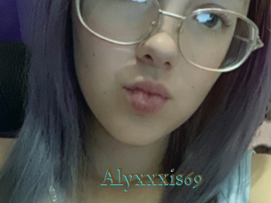 Alyxxxis69