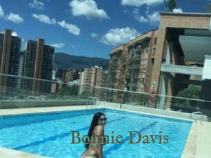 Bonnie_Davis