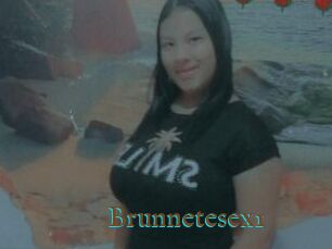 Brunnetesex1