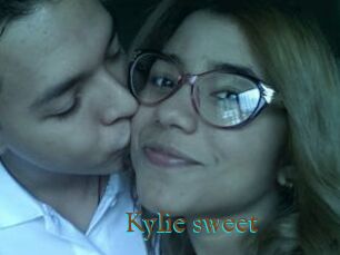 Kylie_sweet