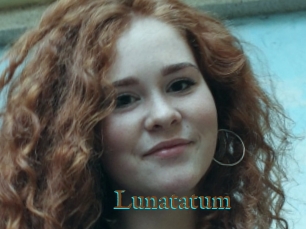 Lunatatum