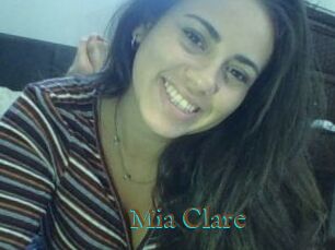 Mia_Clare