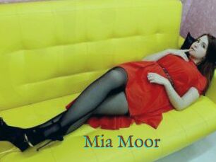 Mia_Moor