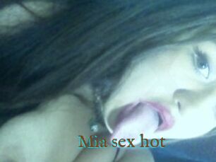 Mia_sex_hot