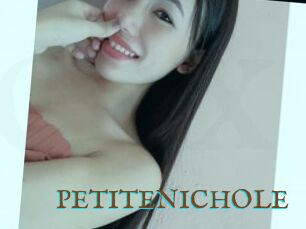 PETITENICHOLE