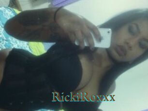 RickiRoxxx