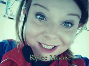 Rylee_Moore