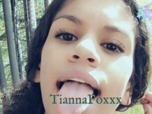 TiannaFoxxx