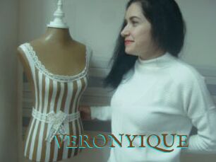 VERONYIQUE