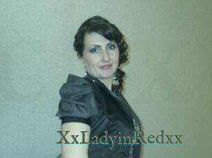 XxLadyinRedxx